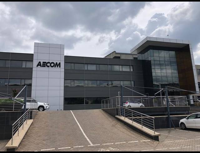 BUSINESS PROPERTY TO RENT IN DIE HOEWES